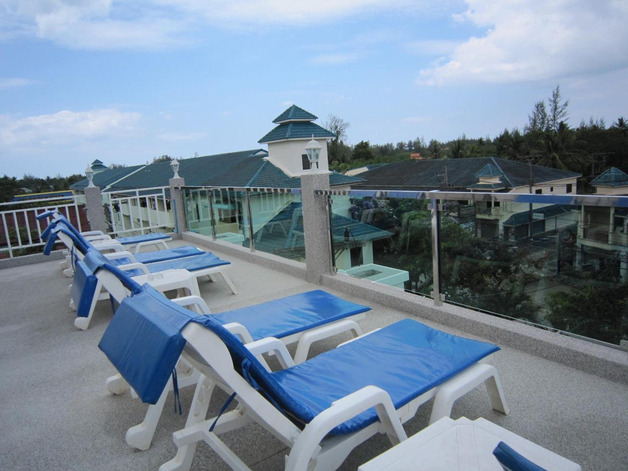 White Cat Hotel Кхаулак Экстерьер фото